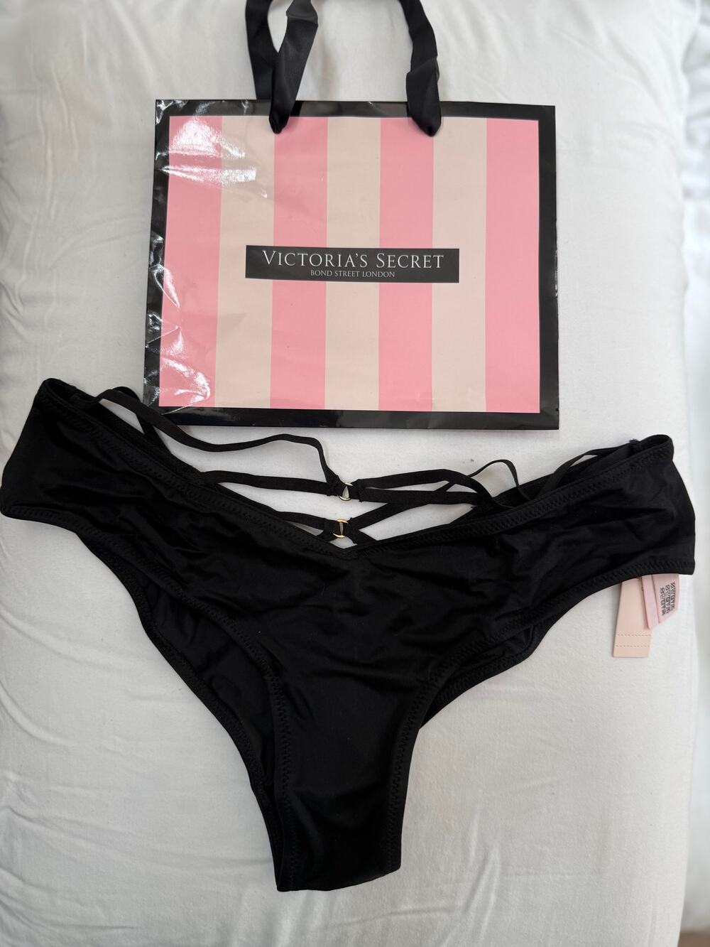 NWT Victoria’s Secret High-Leg Cheeky Panty – Black – Size S